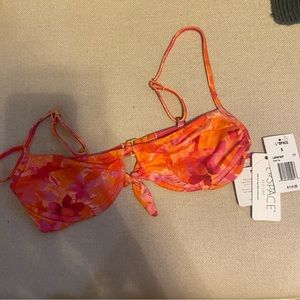 L*Space Rose Bikini Top Size Small - NWT